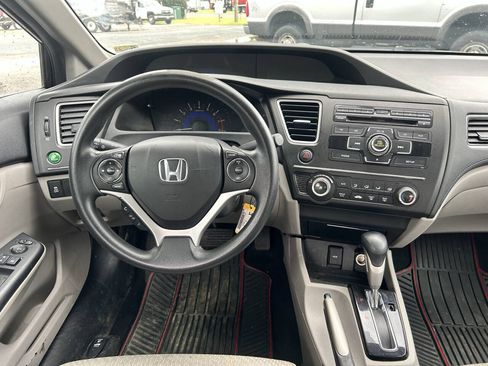 Used 2014 Honda Civic LX image 7