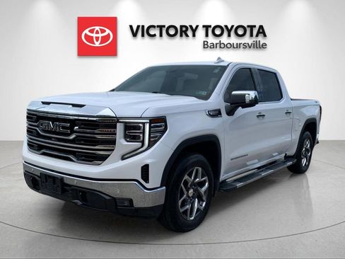 Used 2023 GMC Sierra 1500 SLT AWD/4WD image 1