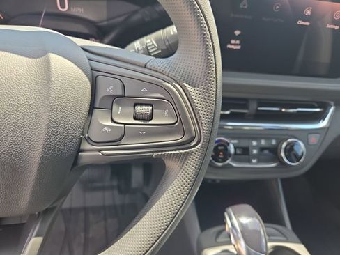 New 2026 Buick Envista Preferred w/ Advanced Safety Package FWD image 23