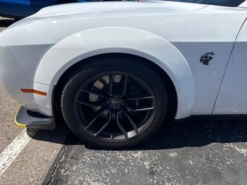 Used 2019 Dodge Challenger SRT Hellcat Redeye RWD image 10
