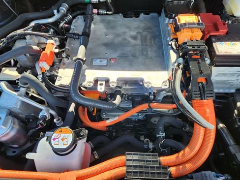 Used 2026 Toyota bZ XLE image 17