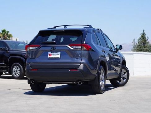 Used 2025 Toyota RAV4 LE AWD/4WD image 6