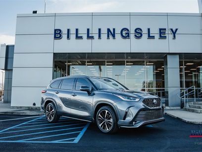 Used 2022 Toyota Highlander XSE