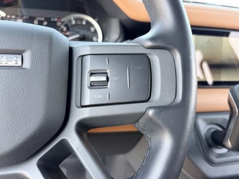 Used 2023 Land Rover Defender 110 X-Dynamic SE AWD/4WD image 9