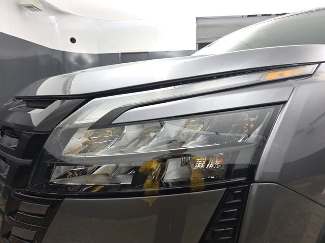 New 2026 Nissan Pathfinder SL FWD image 10