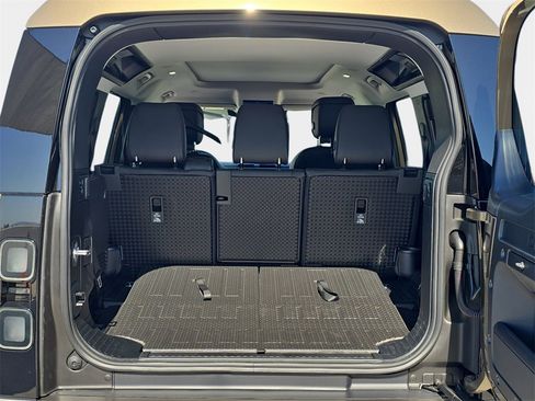 New 2026 Land Rover Defender 110 S image 13