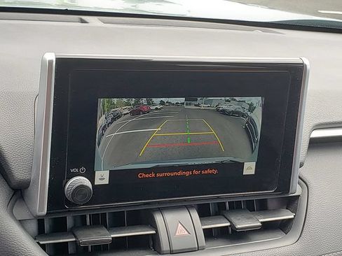 Used 2023 Toyota RAV4 XLE AWD/4WD image 20