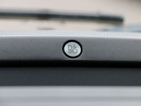 Used 2018 Ford F150 Platinum w/ Equipment Group 701A Luxury image 21