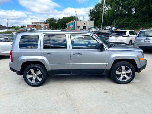 Used 2016 Jeep Patriot High Altitude image 5