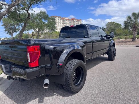 Used 2022 Ford F450 Platinum w/ FX4 Off-Road Package image 57