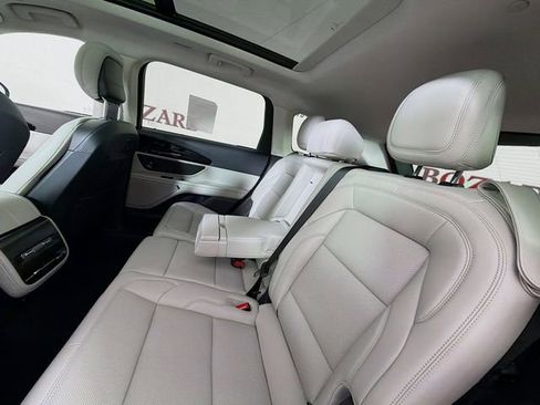 New 2026 Lincoln Nautilus Premier w/ Equipment Group 102A AWD/4WD image 27