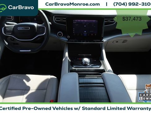 Used 2024 Jeep Wagoneer L Series II RWD image 10