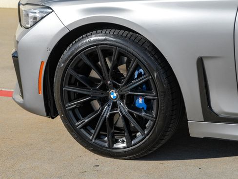 Used 2020 BMW 750i xDrive w/ Executive Package image 50