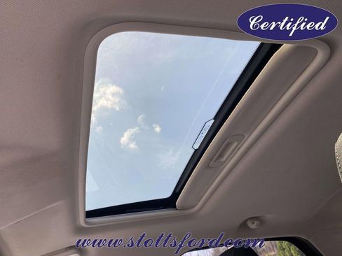 Certified 2019 Ford EcoSport SE w/ SE Convenience Package image 17