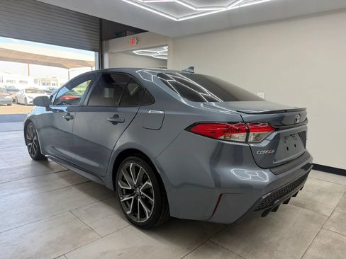 Used 2021 Toyota Corolla SE w/ SE Premium Package FWD image 5