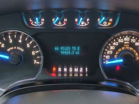 Used 2014 Ford F150 XLT w/ Trailer Tow Package image 35