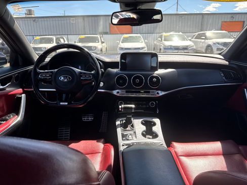 Used 2019 Kia Stinger GT AWD/4WD image 12