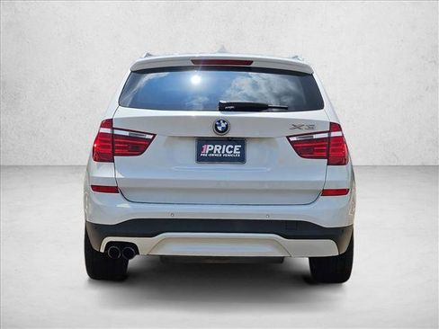 Used 2017 BMW X3 sDrive28i RWD image 6