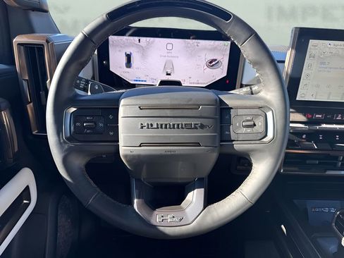Used 2024 GMC Hummer EV 2X w/ Extreme Off-Road Package image 16