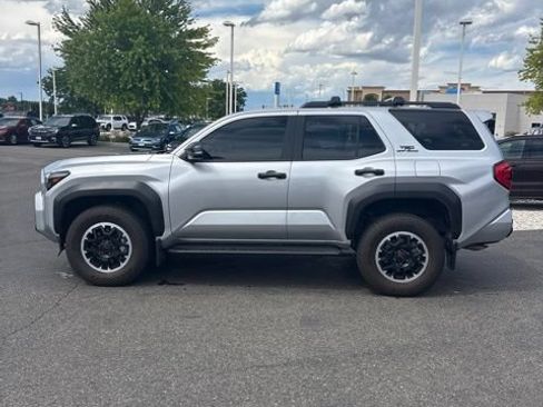 Used 2025 Toyota 4Runner TRD Off-Road AWD/4WD image 6