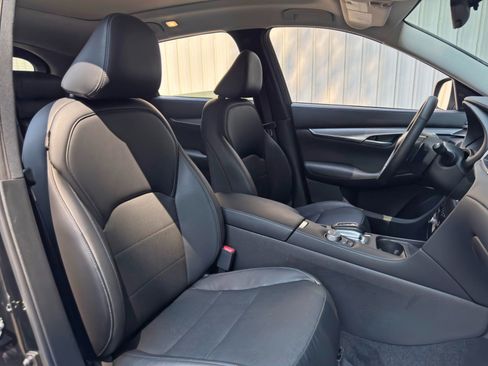 Used 2023 INFINITI QX50 Luxe FWD image 40