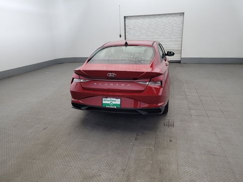 Used 2021 Hyundai Elantra SEL w/ Convenience Package FWD image 7