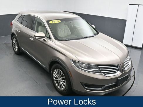 Used 2018 Lincoln MKX Select FWD image 19