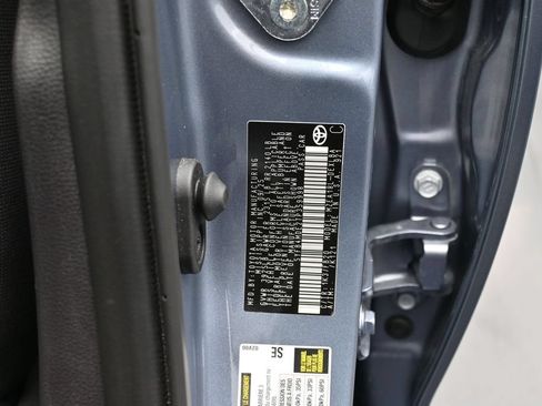 Used 2026 Toyota Corolla LE w/ LE Premium Package FWD image 18