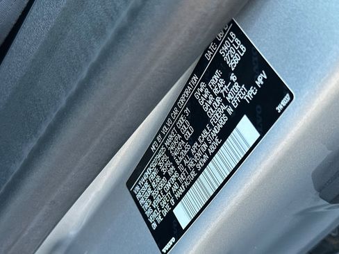 Used 2016 Volvo XC60 T5 Premier w/ Proximity Package image 27