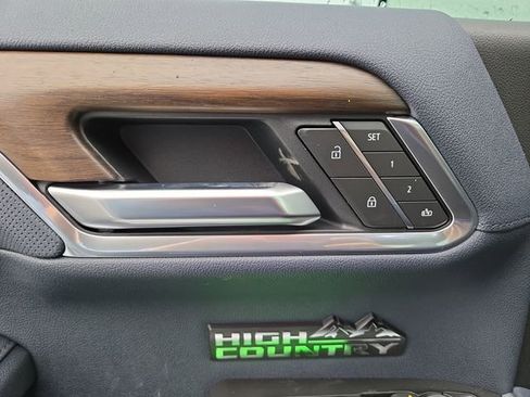 New 2026 Chevrolet Silverado 1500 High Country w/ Technology Package image 4