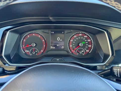 Used 2021 Volkswagen Jetta SE w/ SE Cold Weather Package image 13