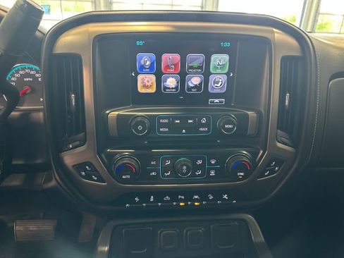 Used 2017 GMC Sierra 1500 Denali w/ Denali Ultimate Package AWD/4WD image 3