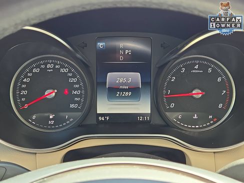 Used 2019 Mercedes-Benz GLC 300 4MATIC image 20