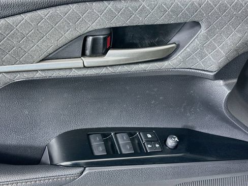Used 2026 Toyota Camry XLE AWD/4WD image 18