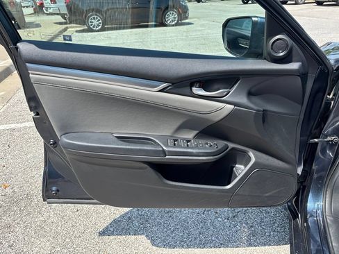 Used 2017 Honda Civic EX-L image 30