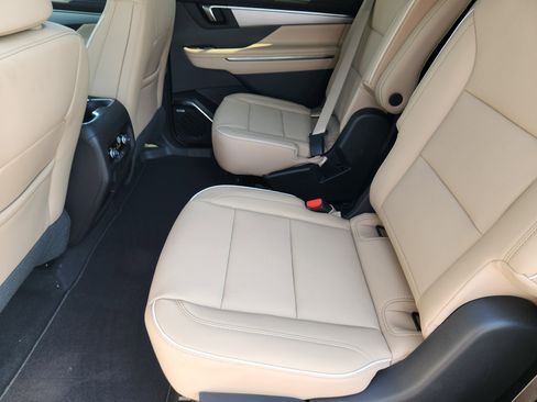 New 2026 Buick Enclave Preferred w/ Power Package image 21