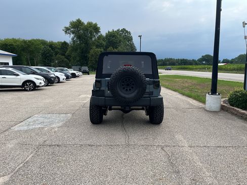 Used 2014 Jeep Wrangler Sport AWD/4WD image 6