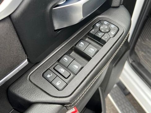 Used 2025 RAM 2500 Big Horn image 14