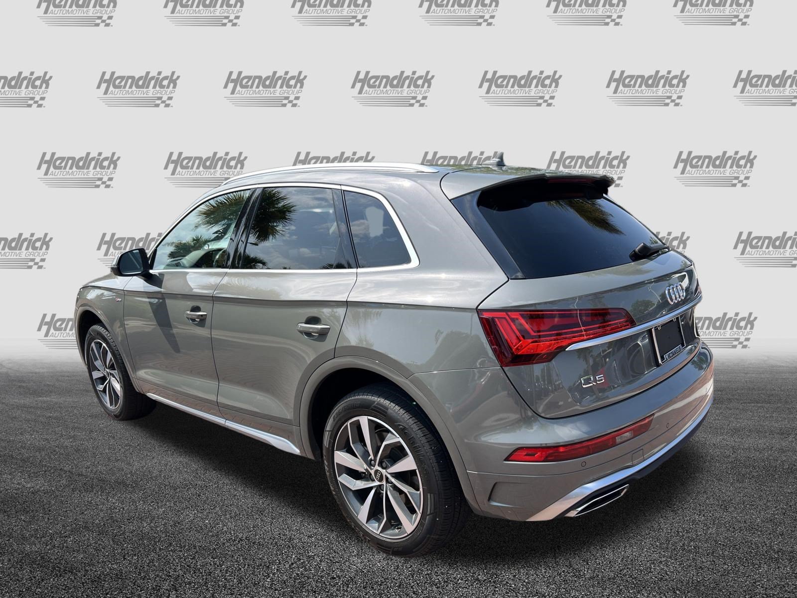 Used 2024 Audi Q5 2.0T Premium Plus AWD/4WD image 8