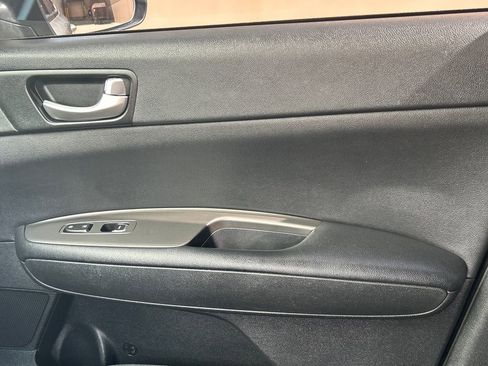 Used 2020 Kia Optima LX image 26