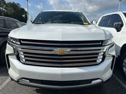 Used 2023 Chevrolet Tahoe High Country AWD/4WD image 2