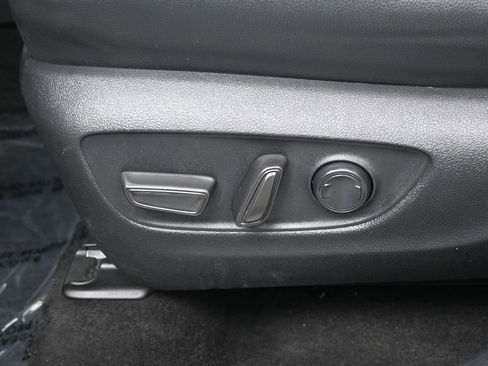 Used 2024 Toyota Grand Highlander FWD image 12