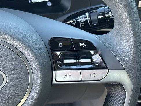 New 2026 Hyundai Elantra Blue image 25