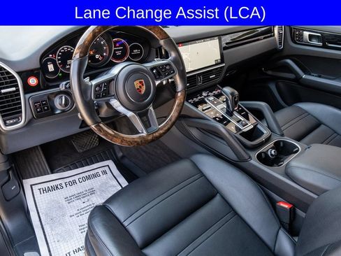 Used 2019 Porsche Cayenne AWD/4WD image 15