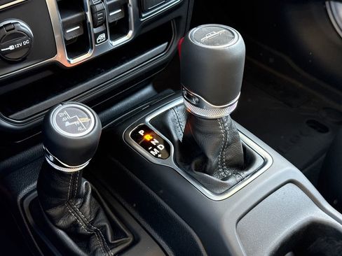 New 2026 Jeep Gladiator Sport AWD/4WD image 28