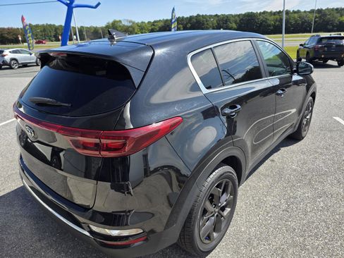 Used 2022 Kia Sportage LX w/ LX AWD Value Edition Package image 5