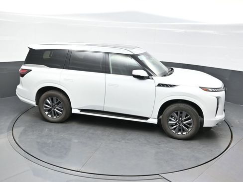 Certified 2025 INFINITI QX80 Pure image 34
