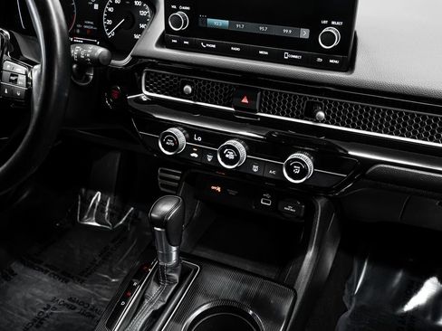 Used 2022 Honda Civic Sport image 24