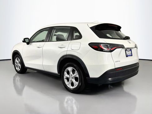 Certified 2023 Honda HR-V LX image 7