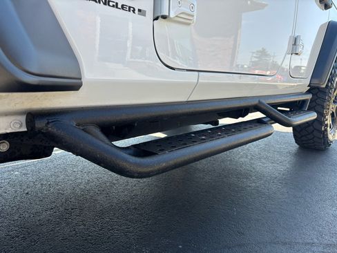 Used 2023 Jeep Wrangler Unlimited Sport image 35